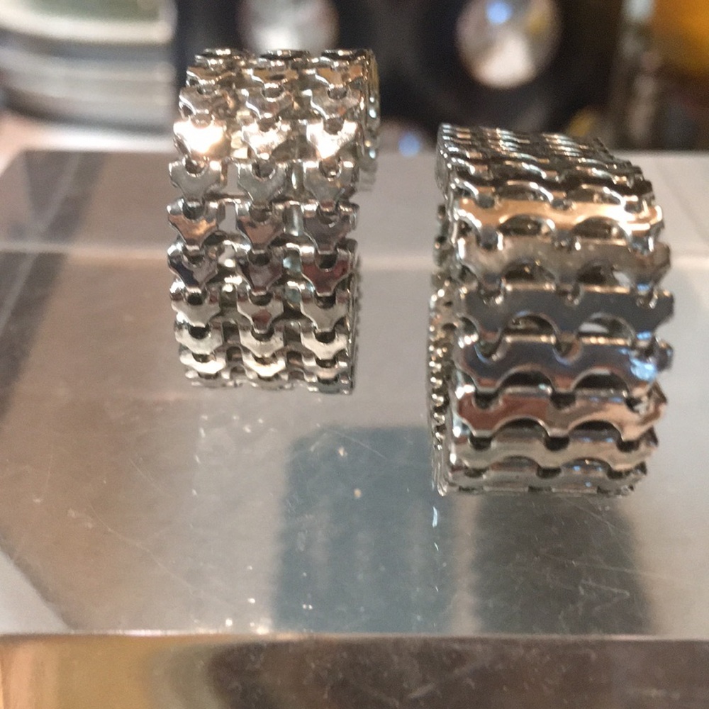 Silver-tone Liquid-Mesh Flexible Clip Earrings